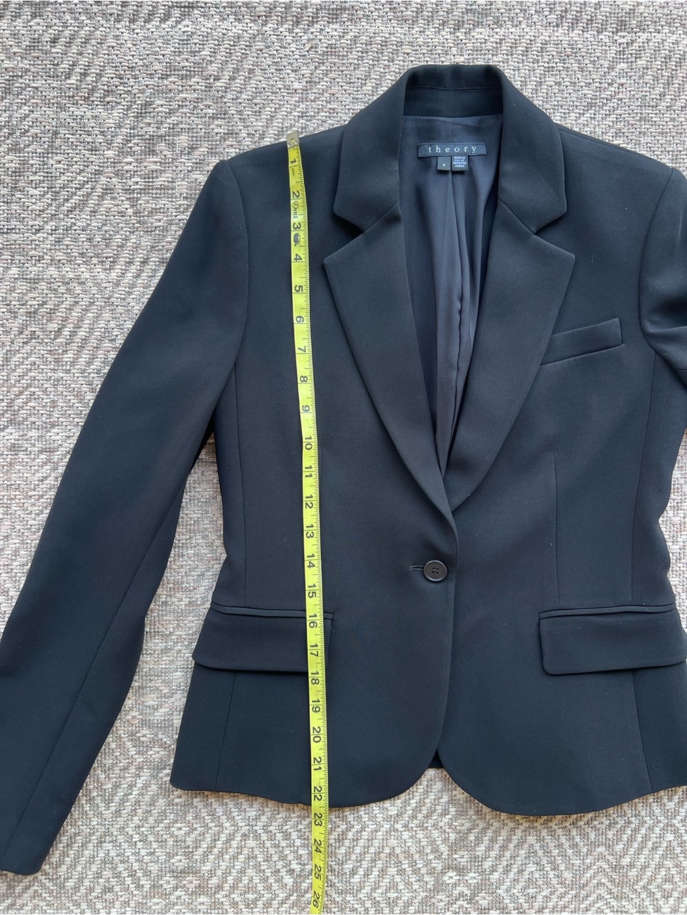 Theory Black Crepe Blazer Size 2 One Button Tailored Jacket Career Classic - Picture 4 of 7